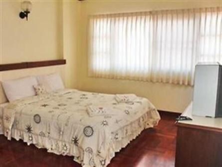M In Korat Service Apartment Nakhonratchasima Εξωτερικό φωτογραφία