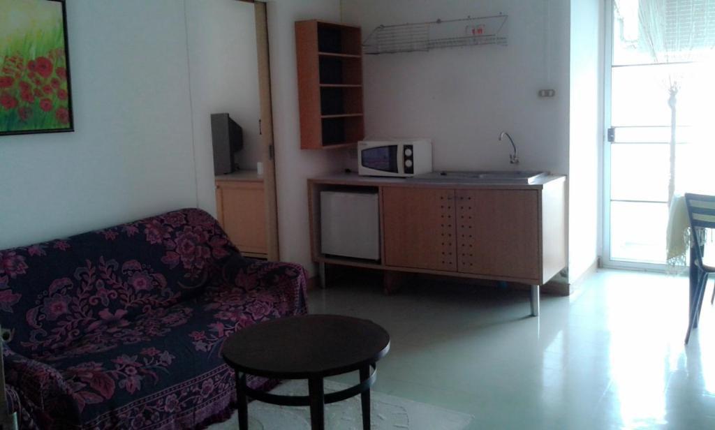 M In Korat Service Apartment Nakhonratchasima Δωμάτιο φωτογραφία
