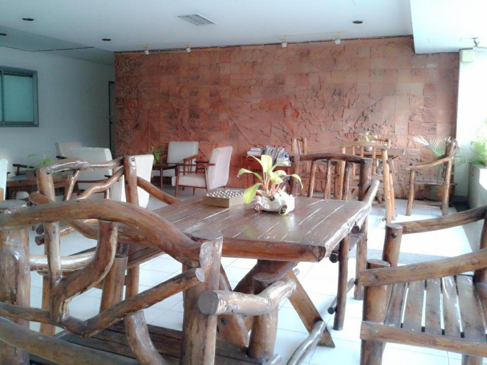 M In Korat Service Apartment Nakhonratchasima Εξωτερικό φωτογραφία