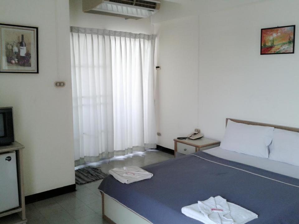 M In Korat Service Apartment Nakhonratchasima Εξωτερικό φωτογραφία